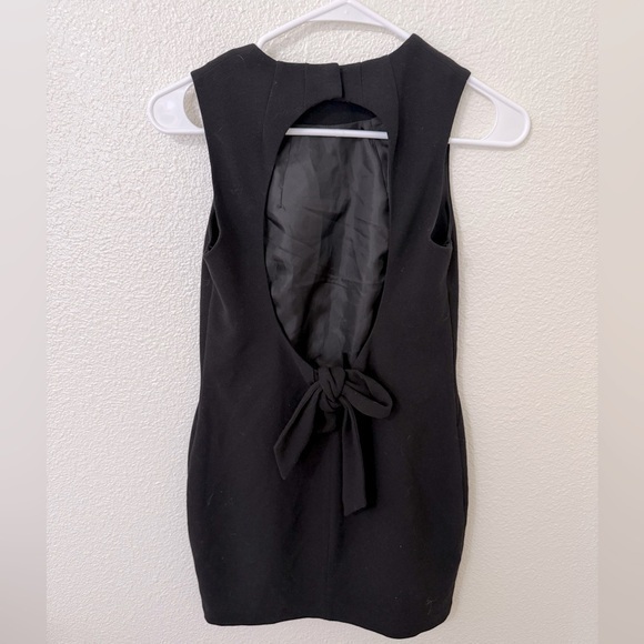 ASOS Dresses & Skirts - ASOS Open Back Bow Mini Dress Size 4